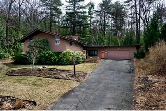 23 Canterbury Rd, Woburn, MA 01801