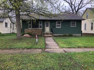 241 1st Ave SW, Britt, IA 50423