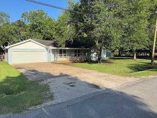6358 Nick Ave, Port Arthur, TX 77640