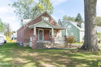 516 Riverside Ave, Schenectady, NY 12302
