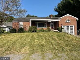 13943 Weaver Ave, Maugansville, MD 21767