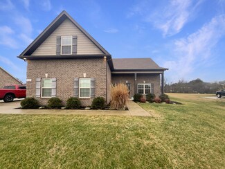 710 Sapphire Dr, Murfreesboro, TN 37128