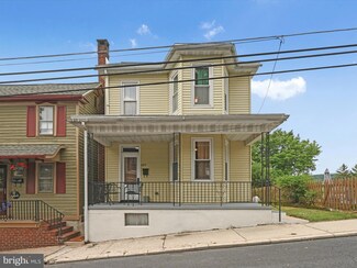 229 N Wayne St, Orwigsburg, PA 17961