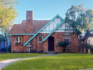 326 Furr Dr, San Antonio, TX 78201