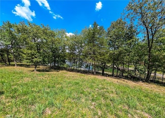20656 Whispering Hills Rd, Garfield, AR 72732