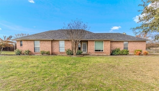221 Prairie Creek Rd, Red Oak, TX 75154