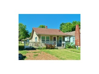 10624 E Kentucky Ave, Sugar Creek, MO 64054