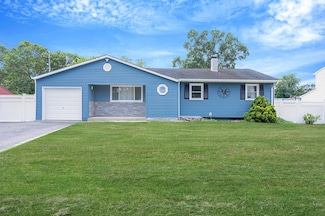 94 Arpage Dr E, Shirley, NY 11967