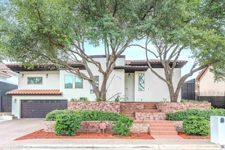 215 St Julien Dr, Laredo, TX 78045