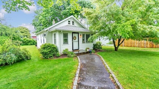 111 Bellecrest Ave, East Northport, NY 11731