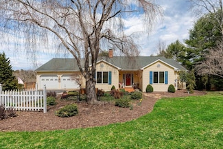 53 Fort River Rd, Verona, VA 24482