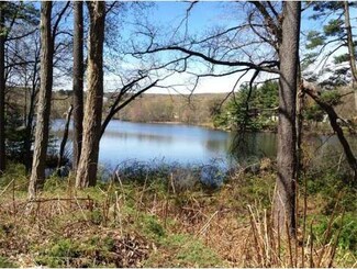16 Waterford Dr, Worcester, MA 01602