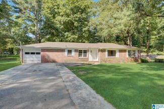 309 Sun Valley Rd, Center Point, AL 35215