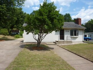 1714 Rockport Rd, Janesville, WI 53548