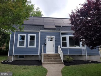 258 Sutvan Ln, Audubon, NJ 08106