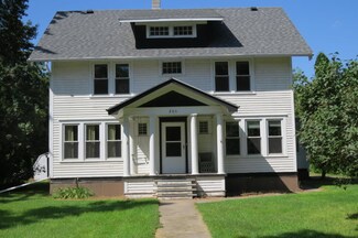 206 1st Ave N, Wimbledon, ND 58492