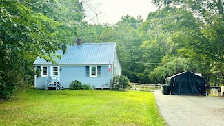 74 Hearn Rd, Saco, ME 04072