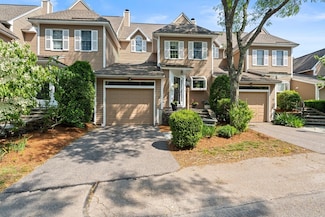 5 Fairway View Ln, Norton, MA 02766