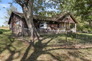 9234 State Highway D, Thornfield, MO 65762
