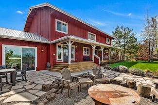 61662 Thunder Rd, Bend, OR 97702