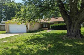 1832 N North Court St, Sullivan, IN 47882