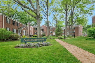 293 Manville Rd Unit 1H, Pleasantville, NY 10570