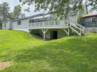 27 Main St, Vassalboro, ME 04989