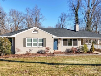 811 Colonial Dr, Rock Hill, SC 29730
