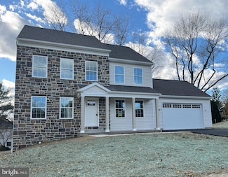 144 Cricket Ln, Lower Allen, PA 17011