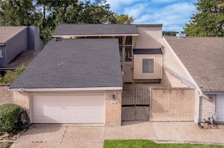 658 Cherry Hills Dr, Huntsville, TX 77340