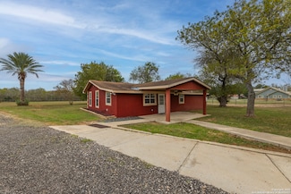 16097 Trawalter Rd, Atascosa, TX 78002