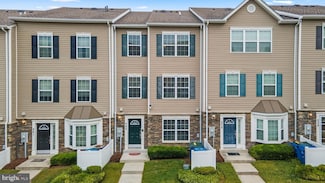 6515 Dundee Dr Unit 240, Sykesville, MD 21784