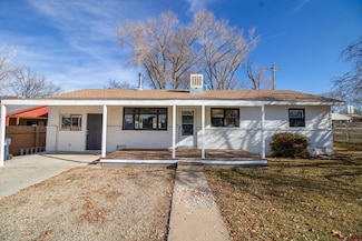 702 Wedgewood St, Cortez, CO 81321