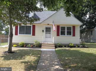 105 Cornell Ave, Stratford, NJ 08084