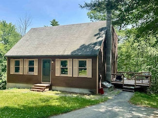 73 Guys Ln, Weare, NH 03281