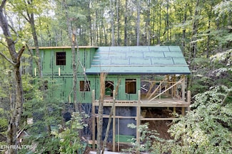 1612 Pioneer Trail, Pittman Center, TN 37876