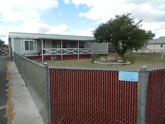 3922 Austin St, Klamath Falls, OR 97603