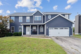 1910 Charleston Dr, Marion, IA 52302
