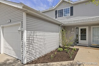 4048 Woodrush Ln NW Unit 47, Comstock Park, MI 49321