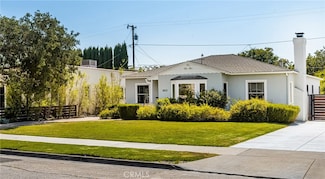 2412 Santiago St, Santa Ana, CA 92706
