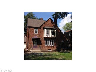 3225 Neosho Rd, Youngstown, OH 44511
