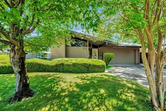 5474 Wildflower Cir, Carmichael, CA 95608