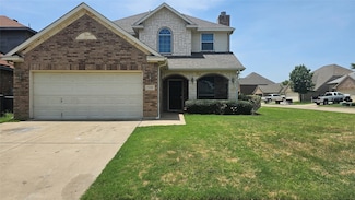 3049 Trinity Lakes Dr, Hurst, TX 76053