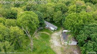 10531 Devils Lake Hwy, Addison, MI 49220
