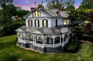 5894 Hamilton Lebanon Rd, Middletown, OH 45044