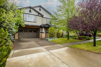 835 NE Locksley Dr, Bend, OR 97701