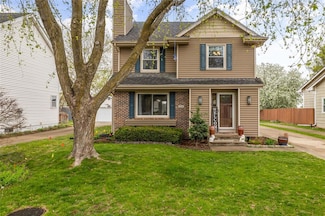 7037 Hickory Ln, Urbandale, IA 50322