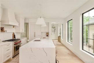680 S Gaylord St, Denver, CO 80209
