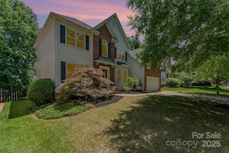 1147 Anduin Falls Dr, Charlotte, NC 28269