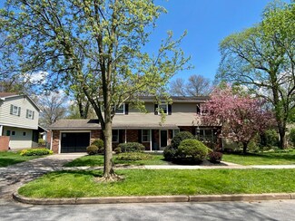 1310 Lymehurst Pkwy, Williamsport, PA 17701